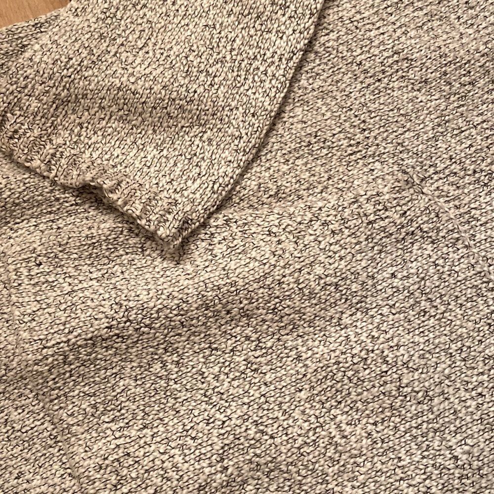 BLUENOTES Marled Gray V-Neck Kangaroo Hooded Sweater - Picture 6 of 12